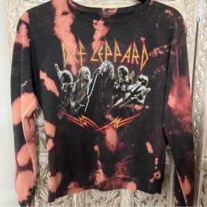 Def Leppard Sweatshirt Size Small